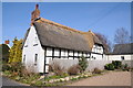 Thatching a cottage