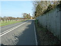 Marches Road approaching Marches Farmhouse