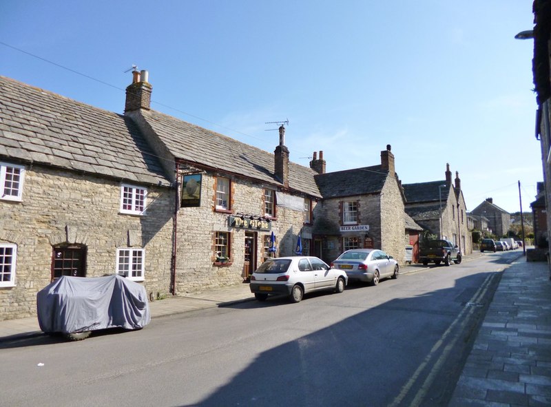 Herston, The Globe © Mike Faherty :: Geograph Britain and Ireland