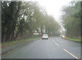 A413 entering Chalfont St Giles southbound