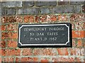 H2216 : Plaque, Templeport ForÃ³ige (Empowering youth) by Kenneth  Allen