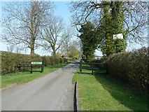 TL0419 : Drive to Bury Farm by Rob Farrow