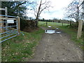 Bridleway and footpath junction south of Hatch Farm