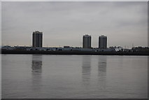 TQ4279 : River Thames at Woolwich by N Chadwick