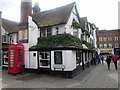 St Albans, Pub and Telephone Kiosk