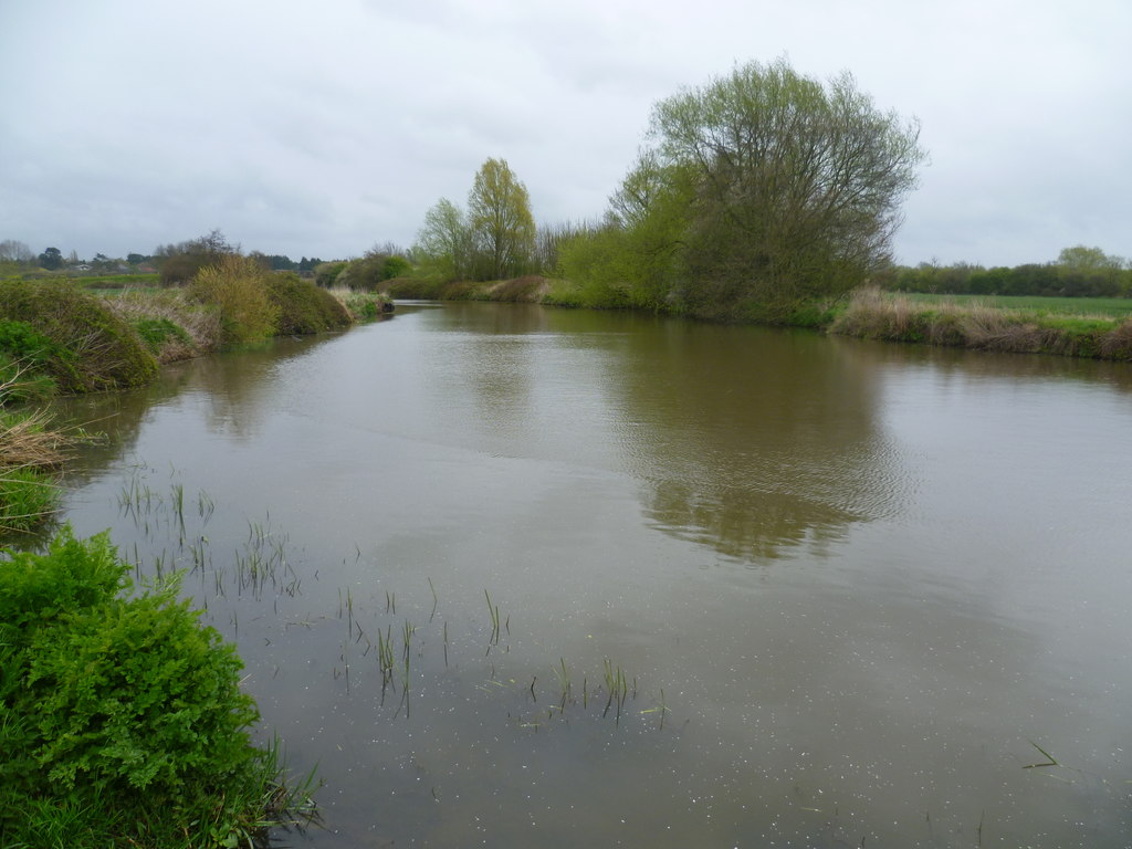 River Medway near Tonbridge © Marathon :: Geograph Britain and Ireland