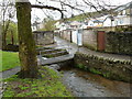 Footbridge over Nant Cwm-parc near Kingsley Place, Senghenydd