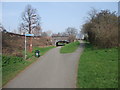 Cycle Route 6 approaching London Road, Derby