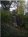 The waterfall that links the Adderbury Lakes