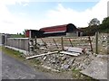 Disused farm building near Ballinnowran Bridge