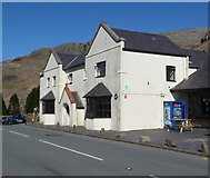 SH6455 : Pen-y-pass Youth Hostel, Snowdonia by Jaggery