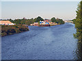 Manchester Ship Canal, Lower Walton