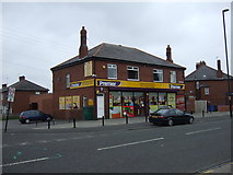 NZ3267 : Supermarket on Tynemouth Road by JThomas