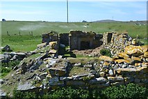 NF9382 : Ruined cottage by Stephen Darlington
