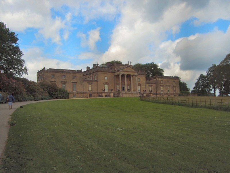 Stourhead House © Paul Gillett :: Geograph Britain and Ireland