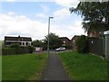 Footpath from Wycombe Grove to Lowesby Close