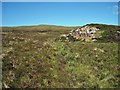 NG1746 : Rock outcrop on Beinn nan Corrafidheag by Richard Dorrell