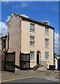 Distinctive Georgian house on Broad Lane, Sheffield