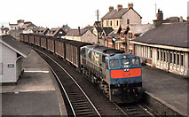 C7735 : Fertiliser train, Castlerock by Albert Bridge