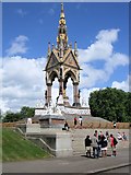 TQ2679 : Albert Memorial, Kensington Gardens by Paul Gillett