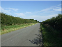 SK9735 : Minor road towards Ropsley by JThomas