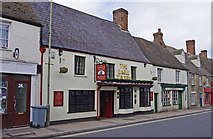 SP3509 : The Eagle Tavern (1), 22 Corn Street, Witney by P L Chadwick