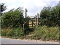 TM3976 : Swan Lane footpath to the A144 Saxons Way by Geographer
