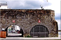 M2924 : Galway - Spanish Arch by Suzanne Mischyshyn