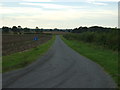 Road towards Yawthorpe