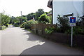 Footpath along Spinney Lane