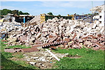 SU5902 : Demolition of Holbrook Recreation Centre (7) by Barry Shimmon