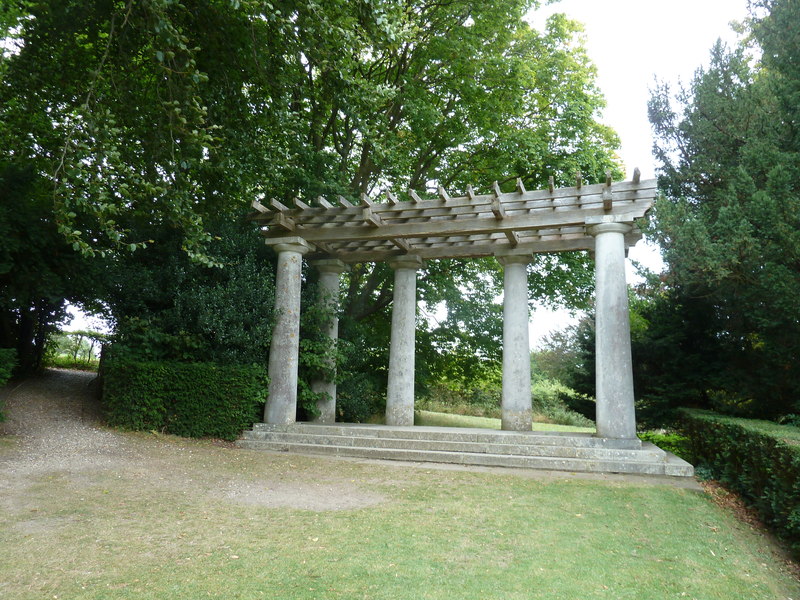 Pergola at the eastern end of The... © Dave Spicer :: Geograph Britain ...