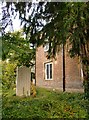 Churchyard and vestry house, Mortlake parish church (2)