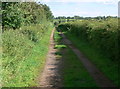 Track and footpath to the River Wreake