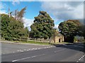 Junction of Skew Hill Lane and Cross House Road