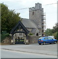 Lych gate, St Dingat