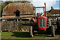 SU5011 : Manor Farm, Botley, Hampshire by Peter Trimming