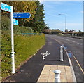 Cycle route signpost near Harry Stoke, Stoke Gifford