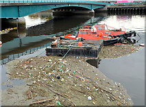 J3474 : Debris, River Lagan, Belfast (5) by Albert Bridge