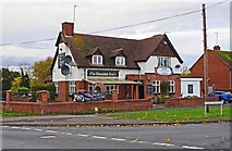 SO8962 : The Doverdale Arms, Stalls Farm Road, Droitwich Spa by P L Chadwick