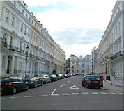 TQ2480 : Along Stanley Gardens, Notting Hill, London W11 by Jaggery