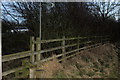 Stile and footpath sign to Brick Kiln Farm