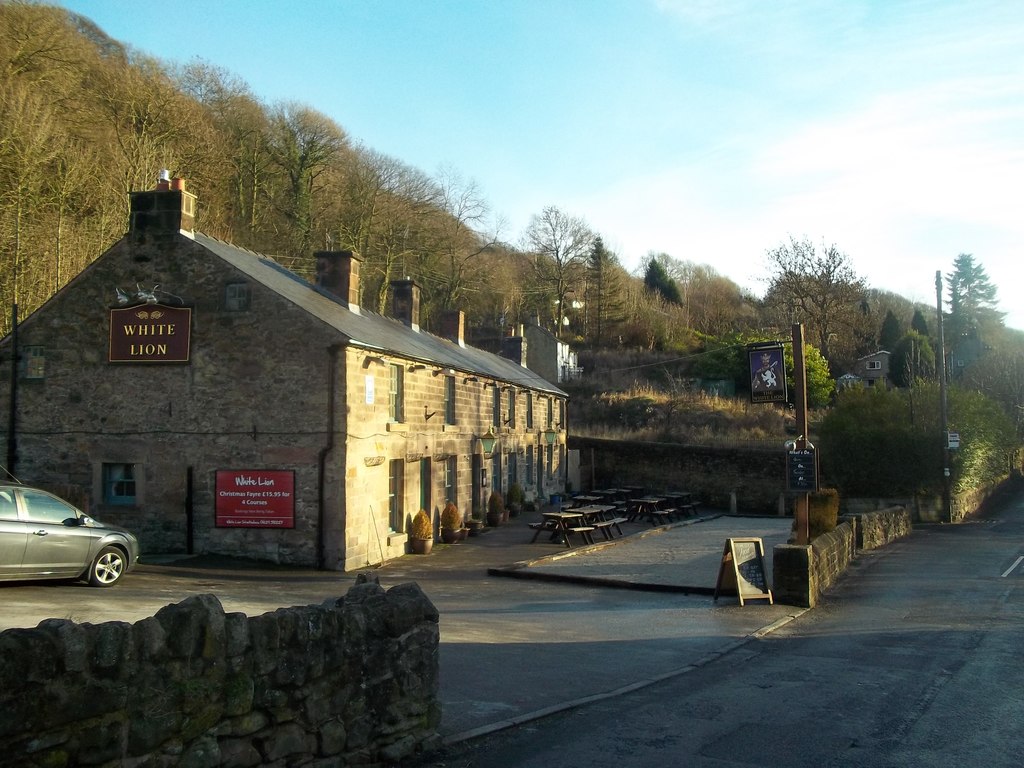 The White Lion Public House in... © Jonathan Clitheroe :: Geograph ...