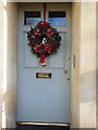 ST7465 : Christmas wreath, St. James' Square by HelenK
