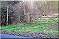 Stile on path to Gawcott Fields Farm