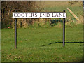 TL1215 : Cooters End Lane sign by Geographer