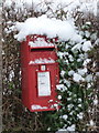 Melbury Osmond: postbox № DT2 30