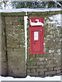 Benville: postbox № DT2 17