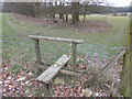 Stile, footpath near Boughton Monchelsea