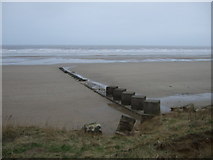 TA1763 : Coastal defences and beach by JThomas